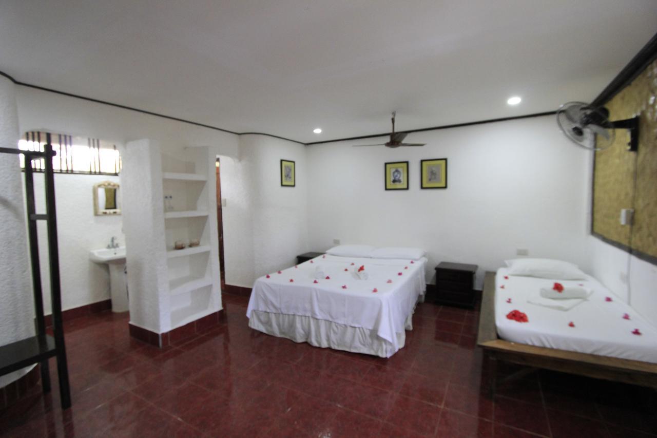 Discovery Island Resort Coron Luaran gambar